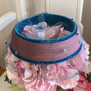 Vintage Lady’s Hat With Netting